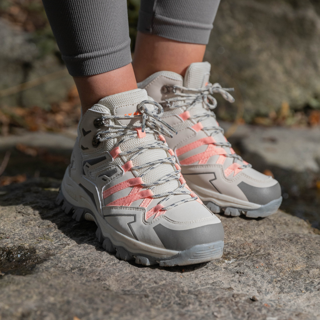 orthotic hiking boots